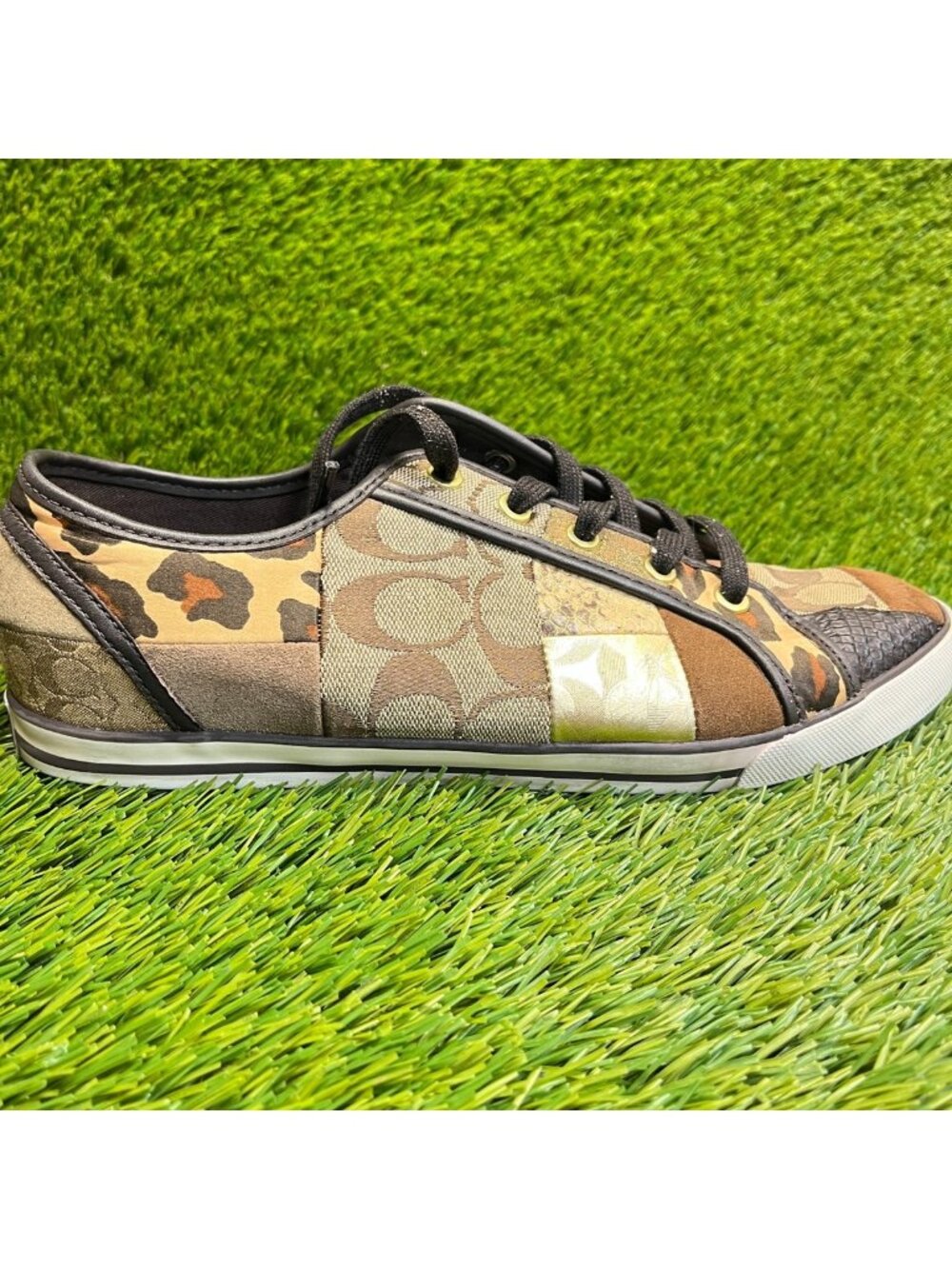 Coach Dawnell Patchwork Womens Size 9.5 Brown Athletic Casual Shoes Sneakers